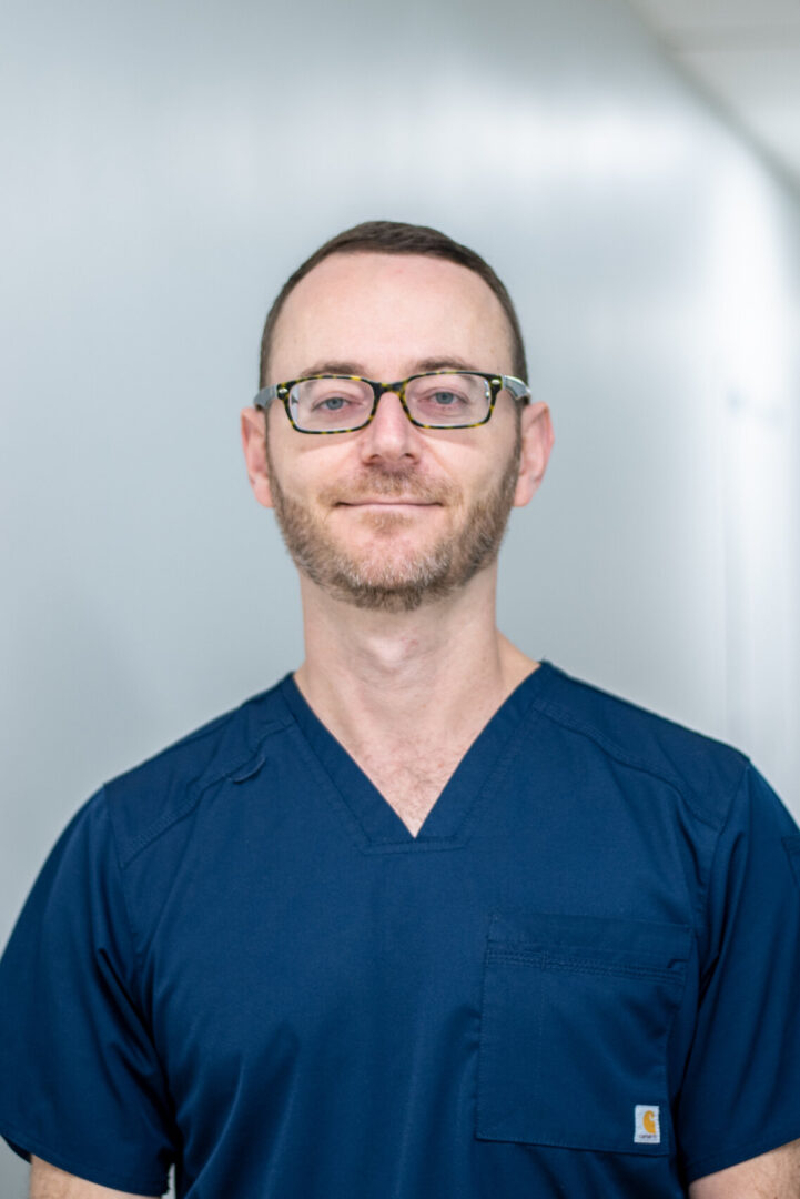 Dr. Daniel Kreichman